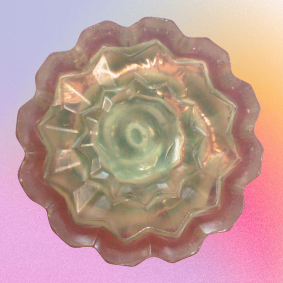 Purple two-color flower-shaped handmade nutritious soap